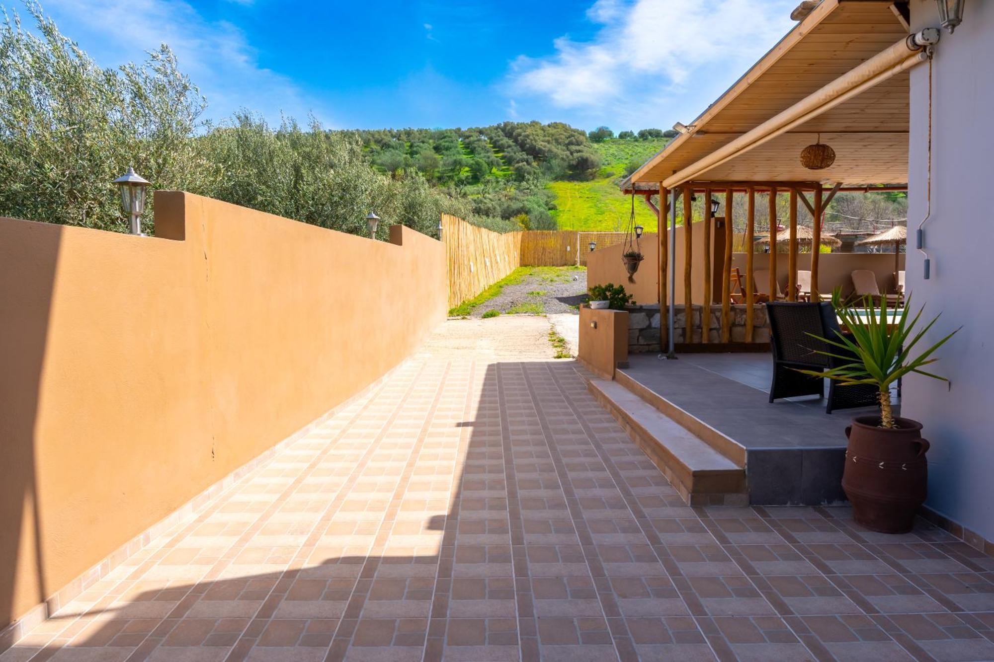 Countryhouse Villa With Pool & Private Parking Ηράκλειο Κρήτης Εξωτερικό φωτογραφία